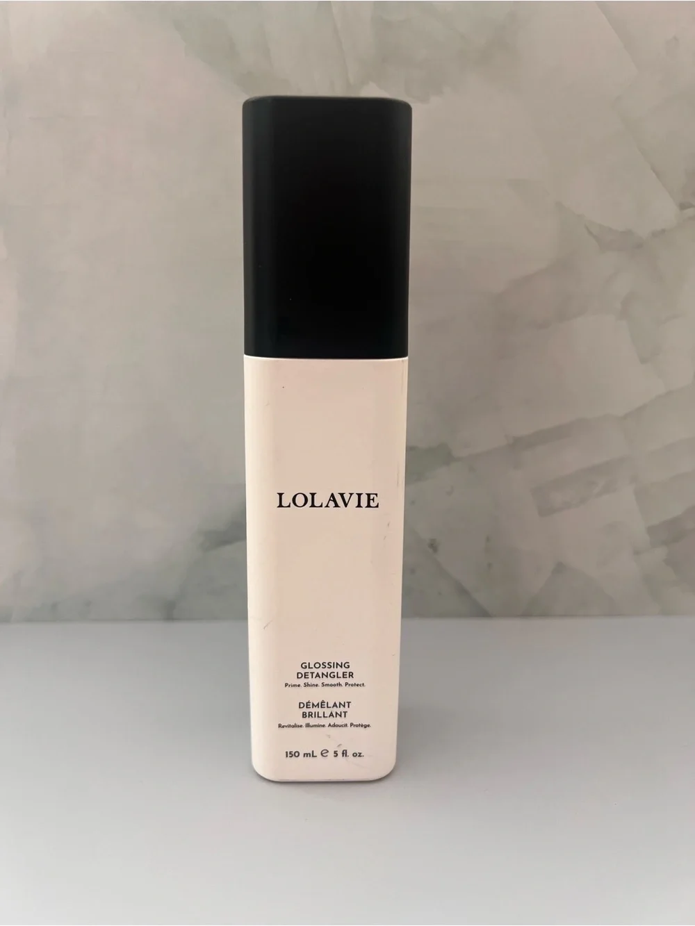 Lolavie Glossing Detangler full size 5fl oz